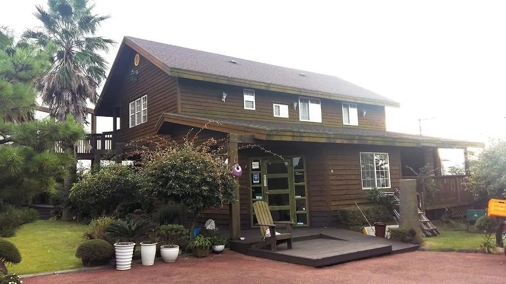 Namu Hyanggi Pension Jeju